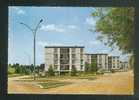 CPSM - Dourdan (91) - Résidence Du Parc ( Immeubles Logement Automobile Station Service Esso (dans Le Fond) SOFER) - Dourdan