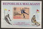 Madagascar  ** BF 14  JO  Innsbruck 1976 Patinage Artistique Surcharge Irina Rodnina ...... - Invierno 1976: Innsbruck