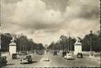 Champs-Elysées Et Arc De Triomphe. CPA Animée, Fin Des Années 30. TB. - Champs-Elysées