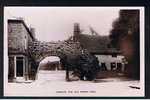 Early Real Photo Postcard The Old Roman Arch Lincoln Lincolnshire - Ref 252 - Altri & Non Classificati