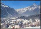 CPM  LES HOUCHES  Quartier De L'Eglise, Au Fond L'Aiguille Verte - Les Houches