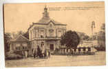 C6744 - Bourg-Léopold - Maison Communale Et Monument Du Souvenir - Leopoldsburg