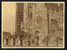 GRANDE PHOTO ARGENTIQUE  " RESTAURATION APRES GUERRE 1914 - 1918 - YPRES - IEPER AUTOBUS BUS 1930 " 23 X 17cm - Autres & Non Classés