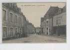 MALICORNE.  LA PETITE PLACE. - Malicorne Sur Sarthe