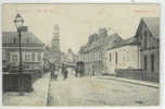 H 49  /CPA   DOULLENS    (80)    RUE DU BOURG - Le Hourdel