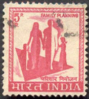 Pays : 229,1 (Inde : République)  Yvert Et Tellier N° :  224 (o) - Used Stamps