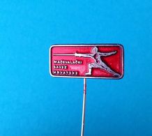 CROATIAN FENCING FEDERATION - Croatia Ex Yugoslavia Vintage Pin Badge * Escrime Esgrima Fechten Scherma Fence - Escrime