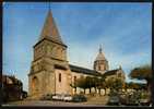 23 BENEVENT L'ABBAYE, L'église Romane Du XIIème Siècle, 2 Clochers, Voitures 2cv, CPSM 10x15, Ed Théojac, écrite En 1974 - Benevent L'Abbaye