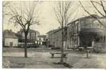 VERGEZE. - La Place De La République. - Vergèze