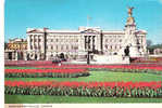 CP - PHOTO - BUCKINGHAM PALACE IS THE TOWN HOUSE OF THE MOANRCH´S FAMILY - THE IMPRESSIVE EASTERN FACADE WAS RECONSTRUCT - Buckingham Palace