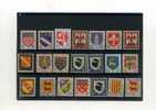 - FRANCE . ENSEMBLE DE TIMBRES DE FRANDE . ARMOIRIES DIVERSES - 1941-66 Armoiries Et Blasons