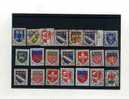 - FRANCE ARMOIRIES ET BLASONS . ENSEMBLE DE TIMBRES OBLITERES . - 1941-66 Coat Of Arms And Heraldry
