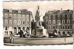 CPSM Noir Et Blanc  NICE  Place Masséna, La Fontaine Du Soleil - Plazas