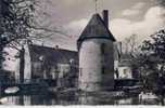 CPSM 58 BRINON SUR BEUVRON. LE CHATEAU ET SES FOSSES. TBE - Brinon Sur Beuvron