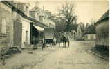 60 - Belle CPA Rethondes - La Grande Rue (attelages) - Rethondes