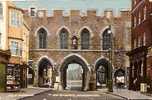 THE BARGATE. SOUTHAMPTON.    /  F.G.O. STUART. 553. - Southampton