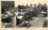 BATEAUX - PENICHE - 21 - COTE D'OR - VENAREY Les LAUMES - PORT Du CANAL De BOURGOGNE - Houseboats