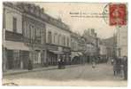 DARNETAL  --  Rue Sadi-Carnot - Vue Prise De La Place De L'Hôtel De Ville - Darnétal