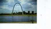 NEW ST LOUIS SKYLINE 1966 N ° 1253 - St Louis – Missouri