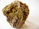 PYROMORPHITE SUR QUARTZ 7 X 6,5 Cm  AVEYRON - Minerals