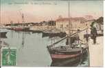 Martigues - Le Port De Ferrieres  ( Belle Carte Couleur Animée / Bateaux )   /  L4 - Martigues