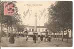 33 - PESSAC  -  Place De La Mairie -  Animée   Kiosque à Journaux, Fontaine - Pessac