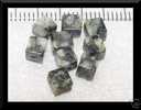 10 Perles Cubes En Onyx Noir Et Blanc 4x4mm - Parels