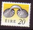 Q0954 - IRLANDE IRELAND Yv N°745 ** - Unused Stamps