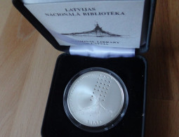 (!) LATVIA ,Lettland , Lettonia  SILVER COIN 1 LATS  National Library  PROOF  2002 Y   Modern Architekture - Lettonie