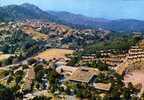 Var, La Garde Freinet, Vue Générale Aérienne. Au Premier Plan, Le Village De Vacances "Les Aludes" - La Garde Freinet