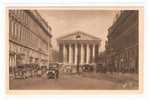 La Madeleine Et La Rue Royale.Paris. Cpa Tres Animés + Automobile - Oldtimers - Public Transport (surface)