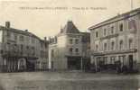 CHATILLON Sur CHALARONNE 01 - Hôtel - Place - Pharmacie - Châtillon-sur-Chalaronne