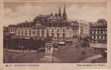 CLERMONT-FERRAND PUY-DE-DOME PLACE DE JAUDE ET THEATRE N°18 - Clermont Ferrand