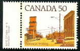 Canada Unitrade 723  MNH VF Left Margin Single With Selvedge. Prarie Street Scene. - Nuovi