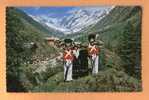 E061 Blatten Herrgottgrenadiere Und Festtagstracht. Grenadiers Fête-Dieu Et Costumes Valais - Blatten