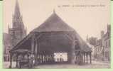 MOBIHAN.PONTIVY.LA VIEILLE HALLE ET LE CLOCHER DE L EGLISE - Pontivy