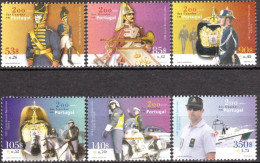 PORTUGAL 2002  Yvertn° 2540-47 *** MNH Timbres En € Cote 11,50 Euro - Ungebraucht