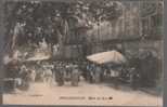 B - CARTE POSTALE - 83 - DRAGUIGNAN - HAUT DU MARCHE - - Draguignan