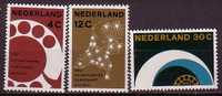 Q9518 - NEDERLAND PAYS BAS Yv N°752/54 * - Neufs