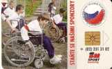 79-94 TARJETA DE LA REP. CHECA DE UNOS NIÑOS EN SILLA DE RUEDAS - Czech Republic