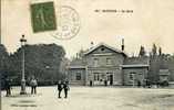 92 - GARCHES - LA GARE - Rare Et Inconnue Sur Le Site Actuellement - Garches