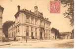 CPA - PAUILLAC - L'HOTEL DE VILLE -+ N. D. - Pauillac