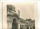 - EXPO UNIVERSELLE . PETIT PALAIS COUR INTERIEURE . GIRAULT ARCHI .  PLANCHE PARUE EN 1900 . - Architettura