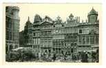 Belgique Bruxelles Grand'Place Et Marché Aux Fleurs CPSM  Animée Glacée Dentelée  TBE - Markten