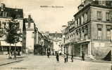 MAMERS (Sarthe) - La Rue Gambetta - Animation Trés Vivante Avec Nombreux Personnages. - Mamers