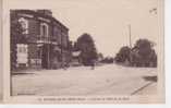 60.096/ ESTREES ST DENIS - Avenue Et Hôtel De La Gare - Estrees Saint Denis