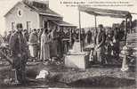 Carte 1914 -les Prisonniers Allemands à La Cantine Au Camp De Coetquidan - Guer Coetquidan