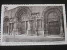 SAINT-GILLES-DU-GARD - Basilique Abbatiale - Portail De L´Eglise - Vue D´ensemble - Non Voyagée - Saint-Gilles