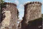 80 SAINT VALERY SUR SOMME !!! CPSM 4525 !!!  La Porte Fortifiée    TOP - Saint Valery Sur Somme