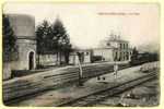 61 - VIMOUTIERS - Gare - Railway Station - Train - Chateau D'eau - Citerne - Vimoutiers